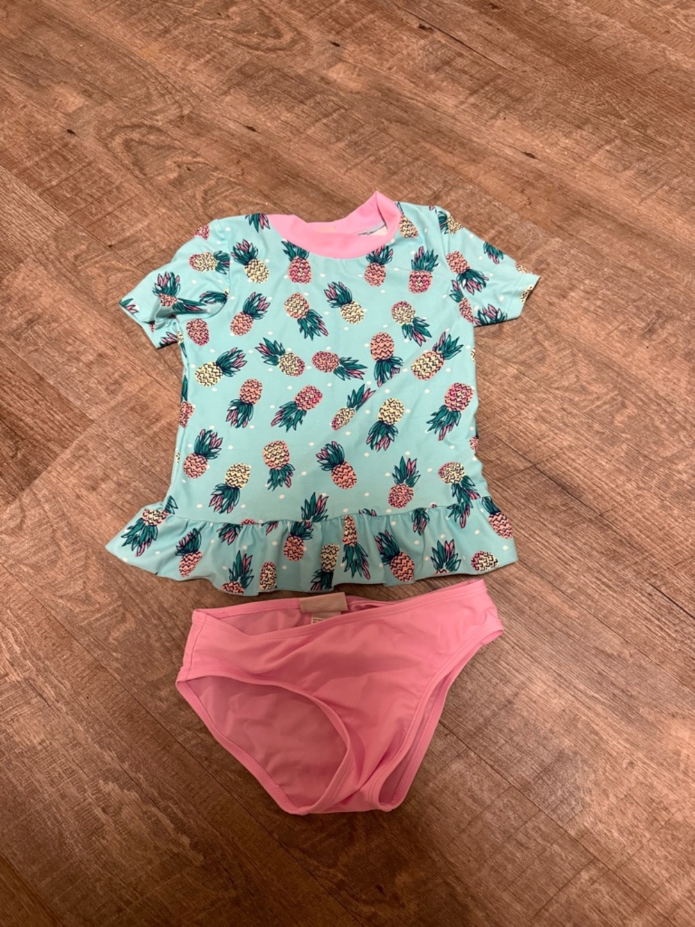 Floatimini Aqua Pineapple Rashguard Set with Pink Trim and Bottoms